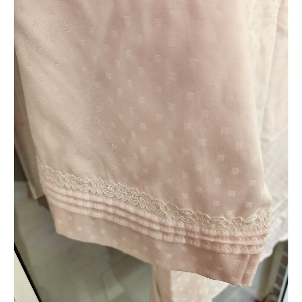 Miss Elaine Women L Long-Sleeve Pink Button Satin Flannel Embroidered Nightshirt - Picture 6 of 8